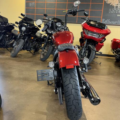 Harley-Davidson® Street Bob® 2026 thumb 1