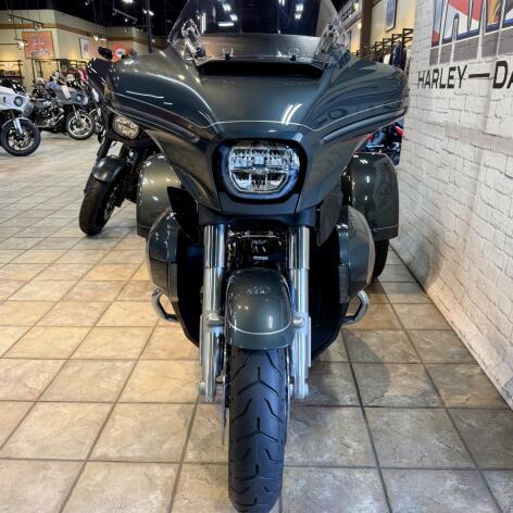 2026 FLHLT Street Glide 3 Limited thumb 2