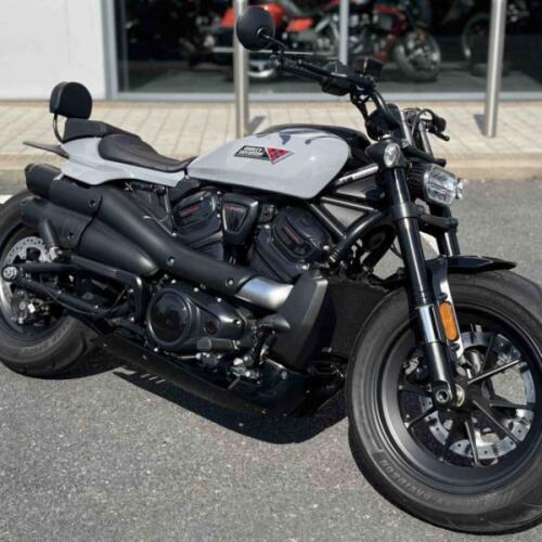 Sportster S thumb 3