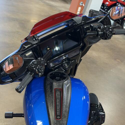 Harley-Davidson® CVO Street Glide ST 2026 thumb 0