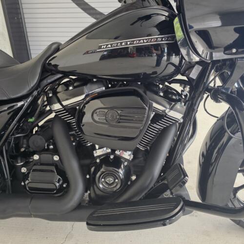 2018 Harley-Davidson® Road King® Special Vivid Black thumb 0
