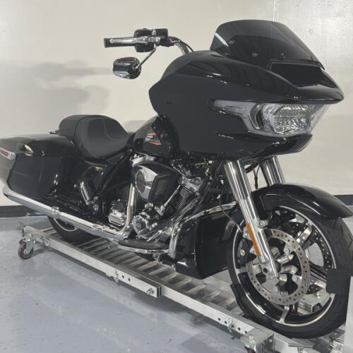 Harley-Davidson® Road Glide™ 2024 thumb 3
