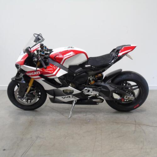 2025 Ducati Panigale v4 Tricolore, 1 previous owner, Racing Silencers thumb 1