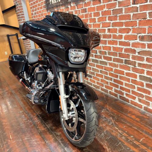 FLHX 2025 Street Glide™ thumb 2