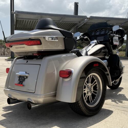Harley-Davidson® Tri Glide® Ultra 2018 thumb 2