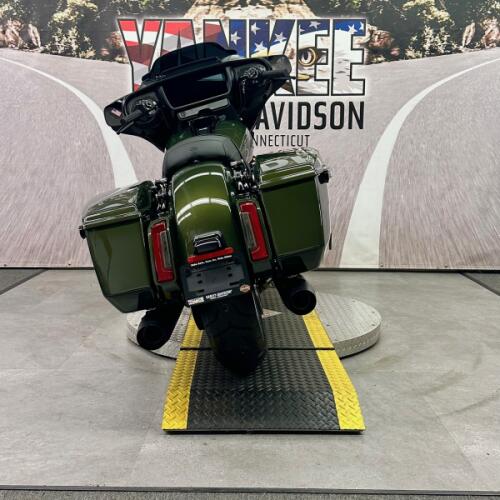 2026 FLHX Street Glide® thumb 2