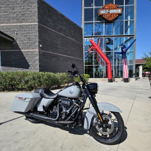 FLHRXS 2025 Road King™ Special thumb 2