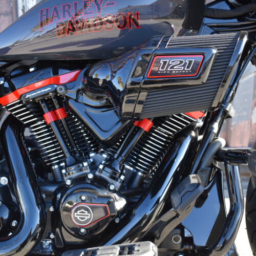 2026 Harley-Davidson® CVO Street Glide ST FLHXSTSE thumb 3