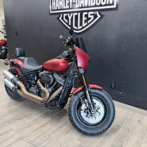 2019 Harley-Davidson® Fat Bob® 114 thumb 2