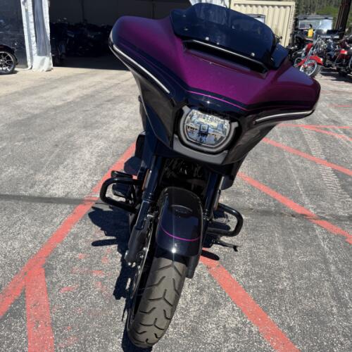 Harley-Davidson® CVO™ Street Glide™ 2025 thumb 1
