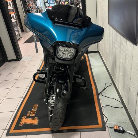 2026 Harley-Davidson® Street Glide® Teal Thunder / Vivid Black Black Trim thumb 1