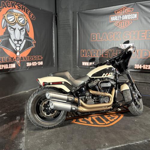 2022 Harley-Davidson® Fat Bob® 114 FXFBS  thumb 2