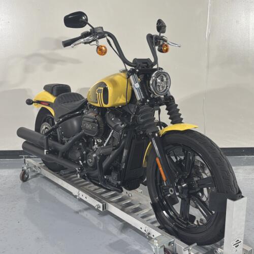 Harley-Davidson® Street Bob® 114 2023 thumb 3