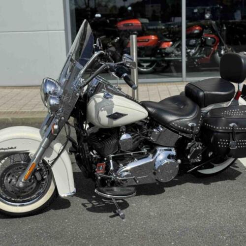 HARLEY-DAVIDSON HERITAGE SOFTAIL CLASSIC thumb 2