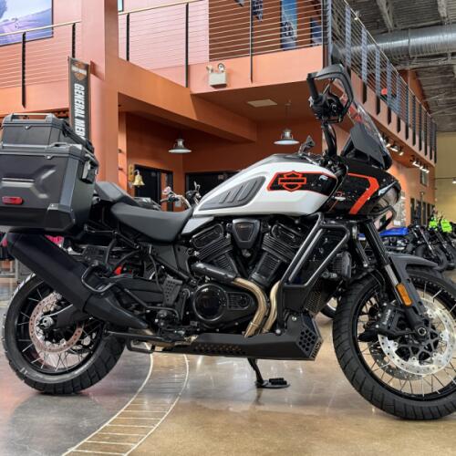 Harley-Davidson® Pan America 1250 Limited 2026 thumb 3