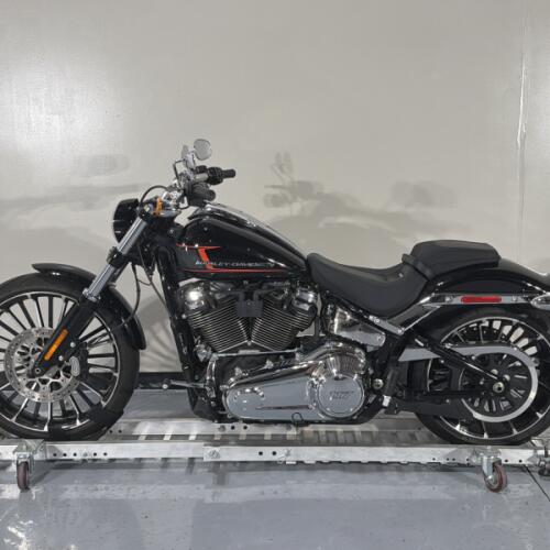 Harley-Davidson® Breakout™ 117 2024 thumb 0