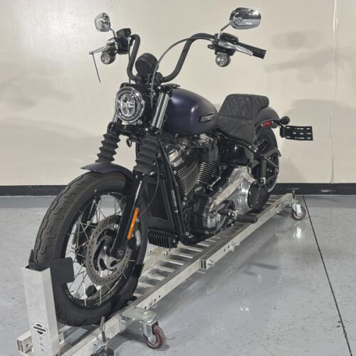 Harley-Davidson® Street Bob® 2025 thumb 1