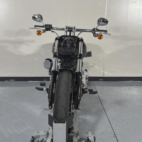 Harley-Davidson® Breakout™ 117 2024 thumb 2