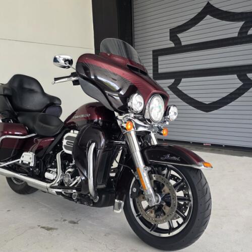 2015 Harley-Davidson® Ultra Limited Low Two-Tone Mysterious Red Sunglo/Blackened Cayenne Sunglo thumb 3