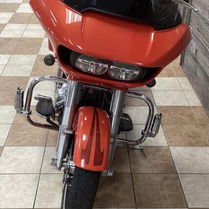 2017 Harley-Davidson® Road Glide® Special Custom Colour Laguna Orange thumb 3