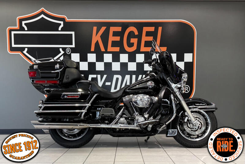 2004 Harley-Davidson® Electra Glide® Ultra Classic® Vivid Black