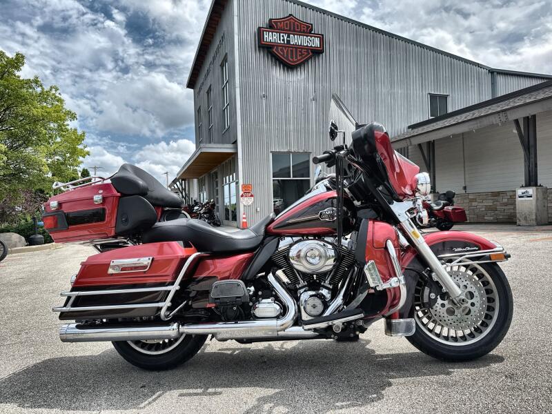2012 Harley-Davidson® Electra Glide® Classic Two-Tone Ember Red Sunglo/Merlot Sunglo