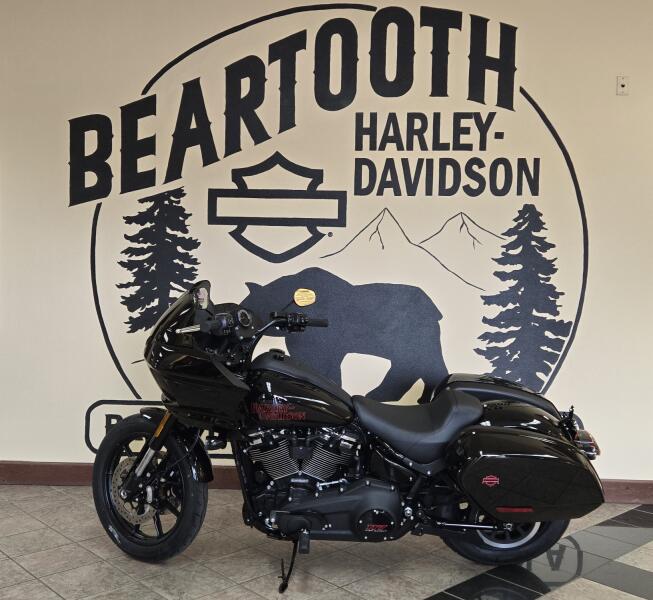 2026 Harley-Davidson® Low Rider® ST Vivid Black Black Trim