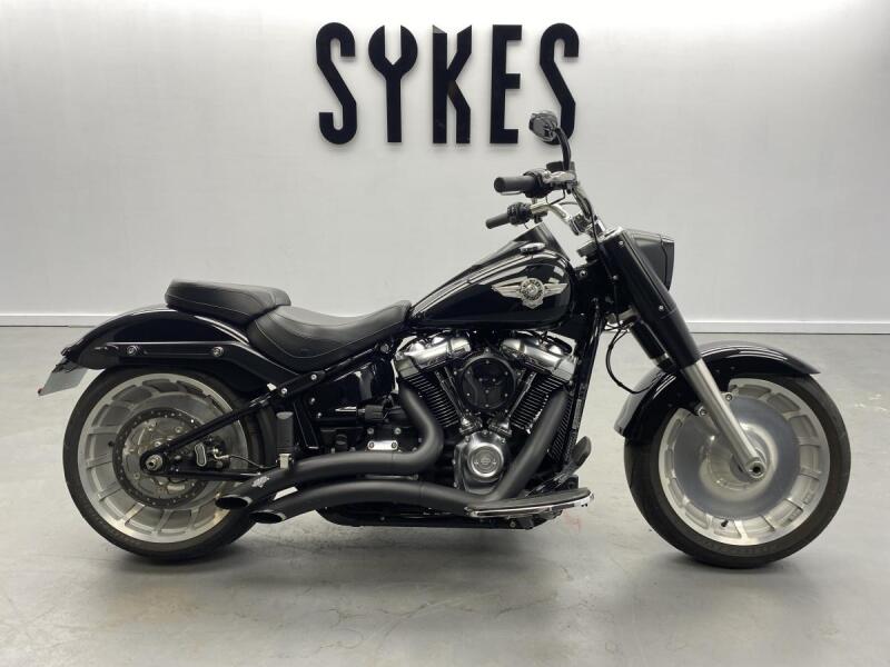 2018 Harley-Davidson FLFB Softail Fat Boy 107 in Vivid Black