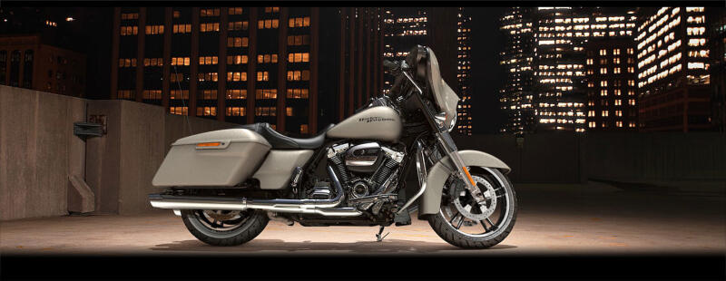 FLHX 2018 Street Glide®