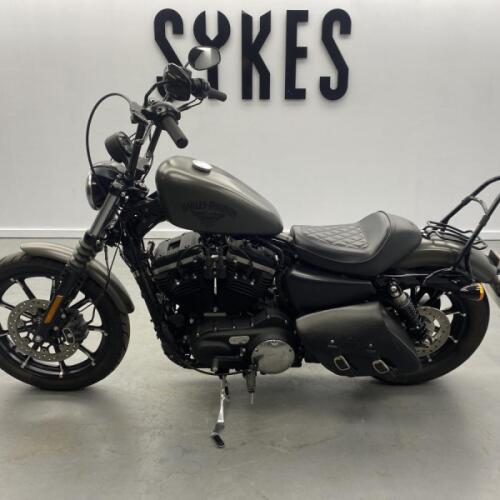 2018 Harley-Davidson XL883N Sportster Iron in Industrial Grey Denim thumb 1