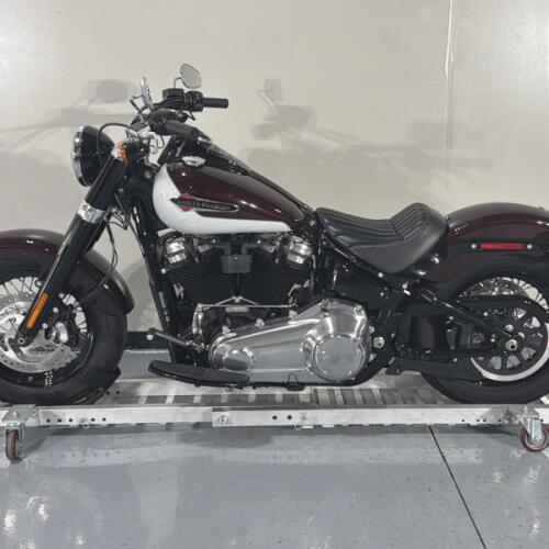 Harley-Davidson® Softail Slim® 2021 thumb 0
