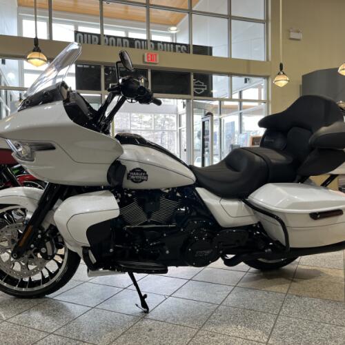 FLTRXL 2026 Road Glide Limited thumb 0