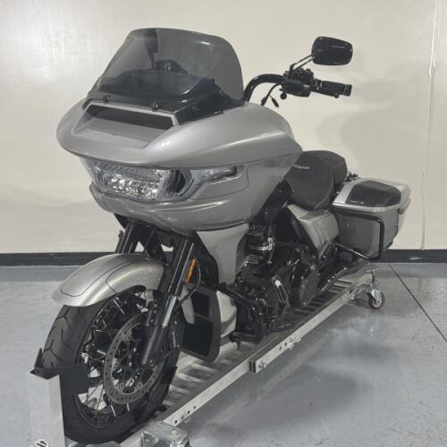 Harley-Davidson® CVO™ Road Glide® 2023 thumb 1