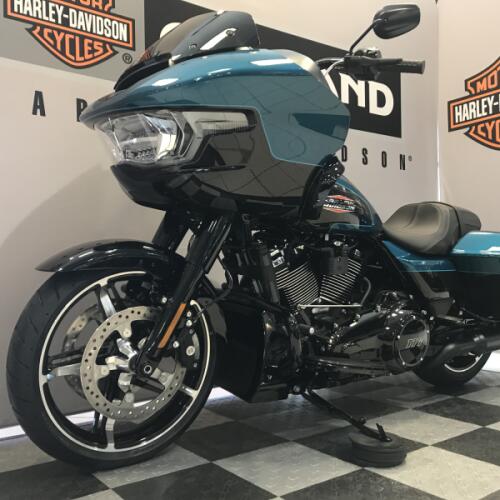 Harley-Davidson® Road Glide® 2026 thumb 3
