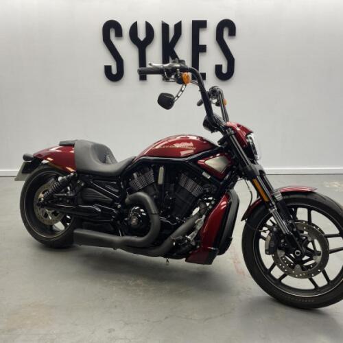 Harley-Davidson VRSCDX Night Rod Special in Velocity Red Sunglo thumb 2