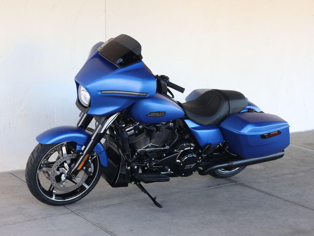 2026 Harley-Davidson® FLHX Street Glide® N606307