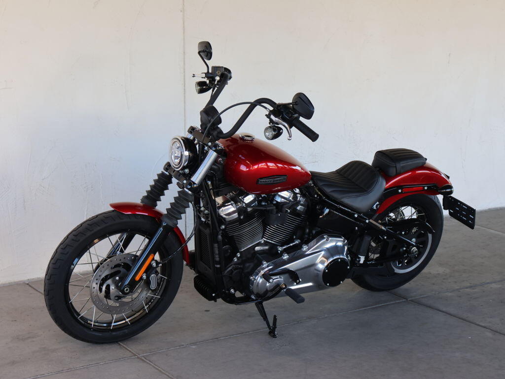 2026 Harley-Davidson® FXBB Street Bob® N024590