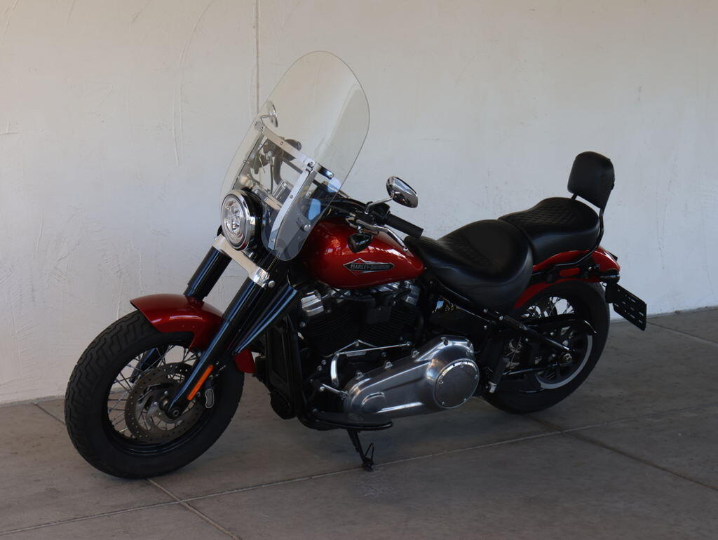2018 Harley-Davidson® FLS Softail Slim® U029941