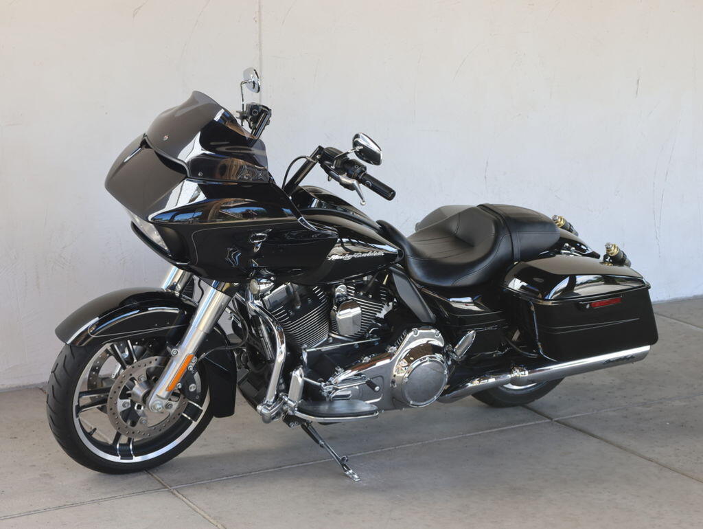 2016 Harley-Davidson® FLTRXS Road Glide® Special U624029