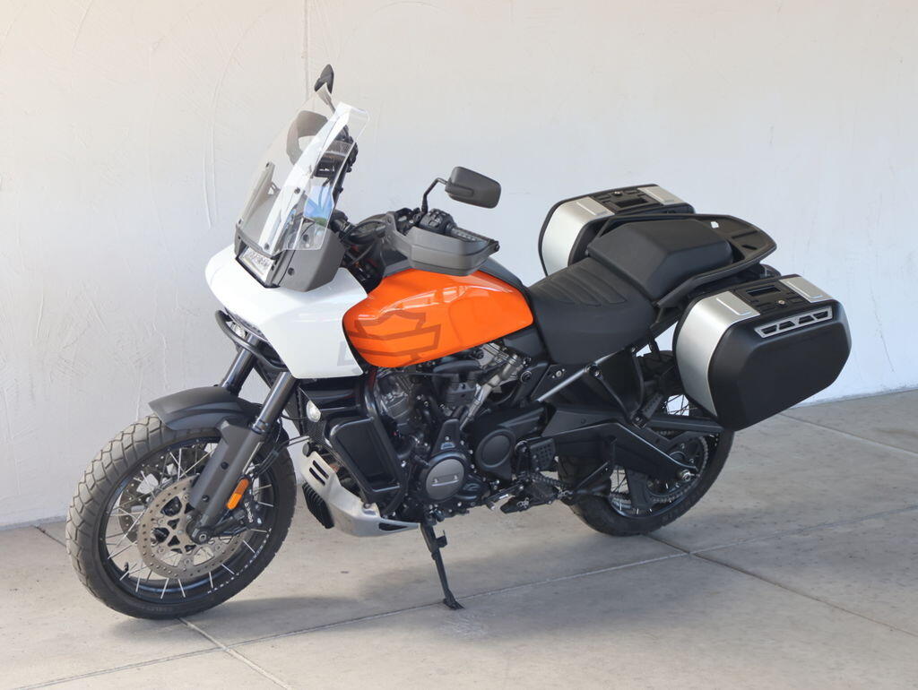 2021 Harley-Davidson® RA1250S Pan America™ 1250 Special U301979