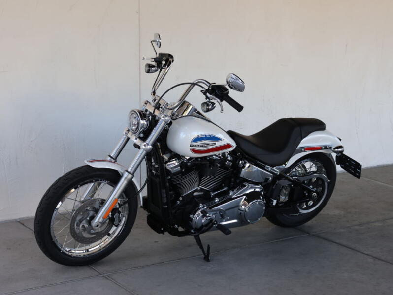 2026 Harley-Davidson® FXD Super Glide® N039180