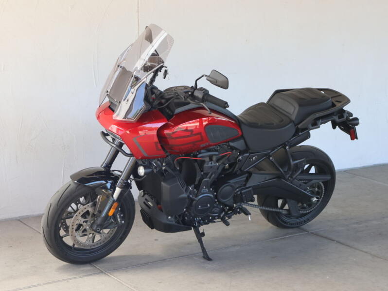 2025 Harley-Davidson® RA1250ST Pan America® 1250 ST U307467