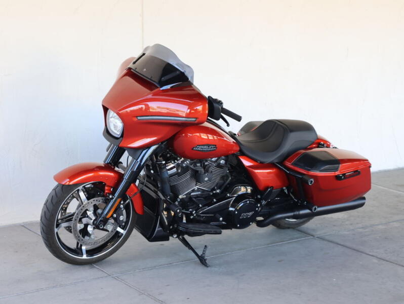 2024 Harley-Davidson® FLHX Street Glide® U633612T