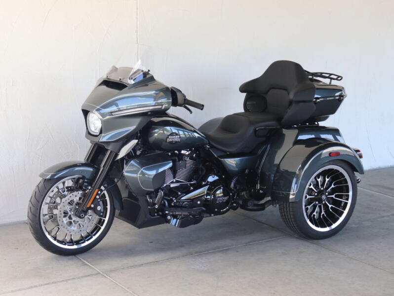 2026 Harley-Davidson® FLHLT Street Glide 3 Limited N857574