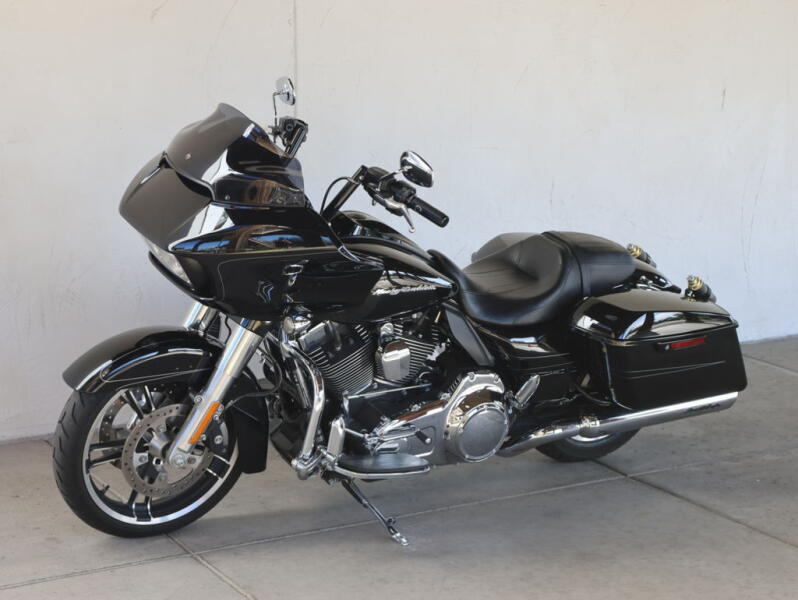 2016 Harley-Davidson® FLTRXS Road Glide® Special U624029