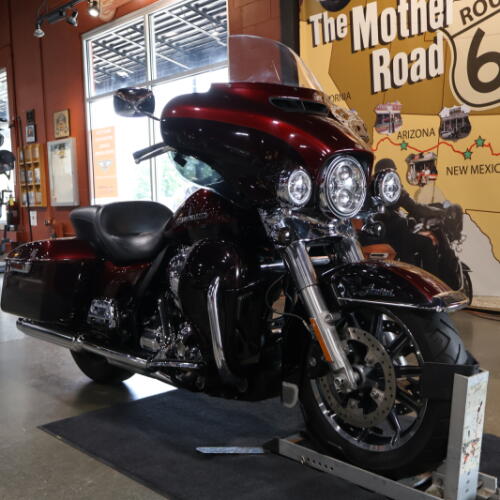 FLHTK 2014 Electra Glide® Ultra Limited thumb 2