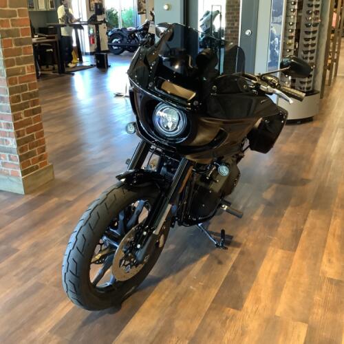 Harley-Davidson® Low Rider® ST 2026 FXLRST S10-26 Vivid Black Black Trim thumb 2