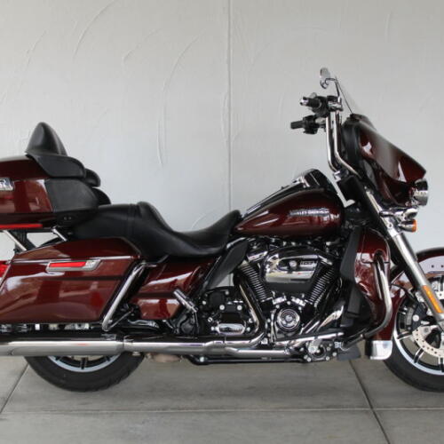 2019 Harley-Davidson® FLHTCU Electra Glide® Ultra Classic® U623979T thumb 0