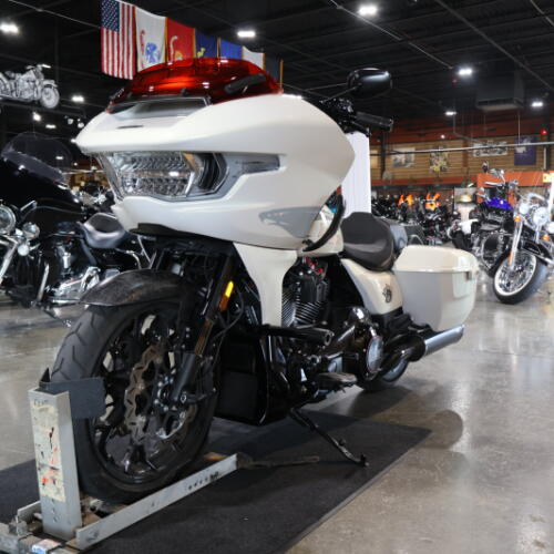 FLTRXSTSE 2024 CVO™ Road Glide® ST thumb 1