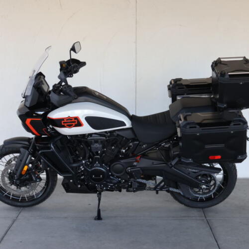 2026 Harley-Davidson® RA1250L Pan America 1250 Limited N302468 thumb 3